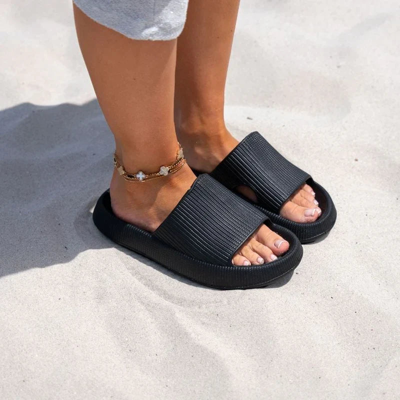 Cloudies™ Black