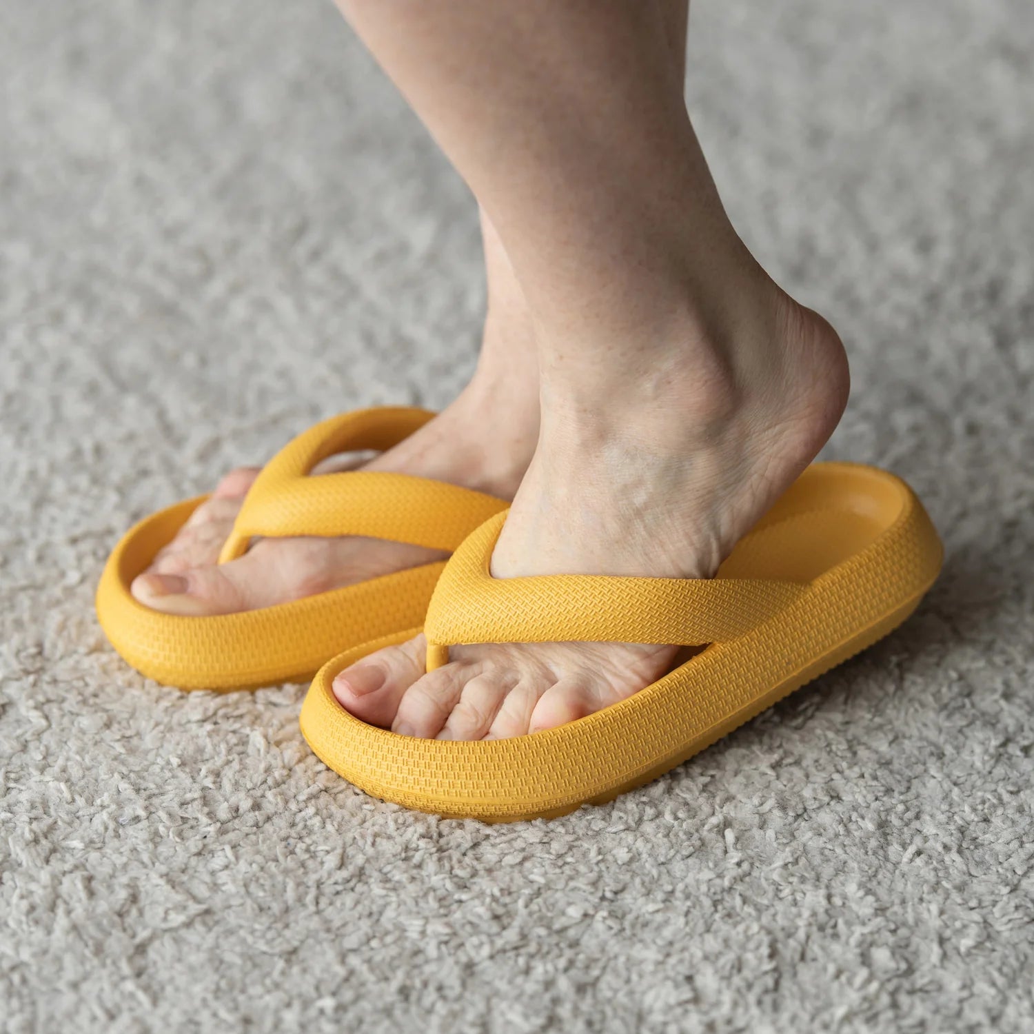 AireMellow™ Flip Flops