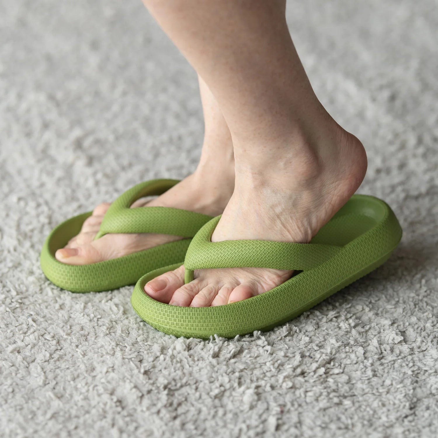 AireMellow™ Flip Flops