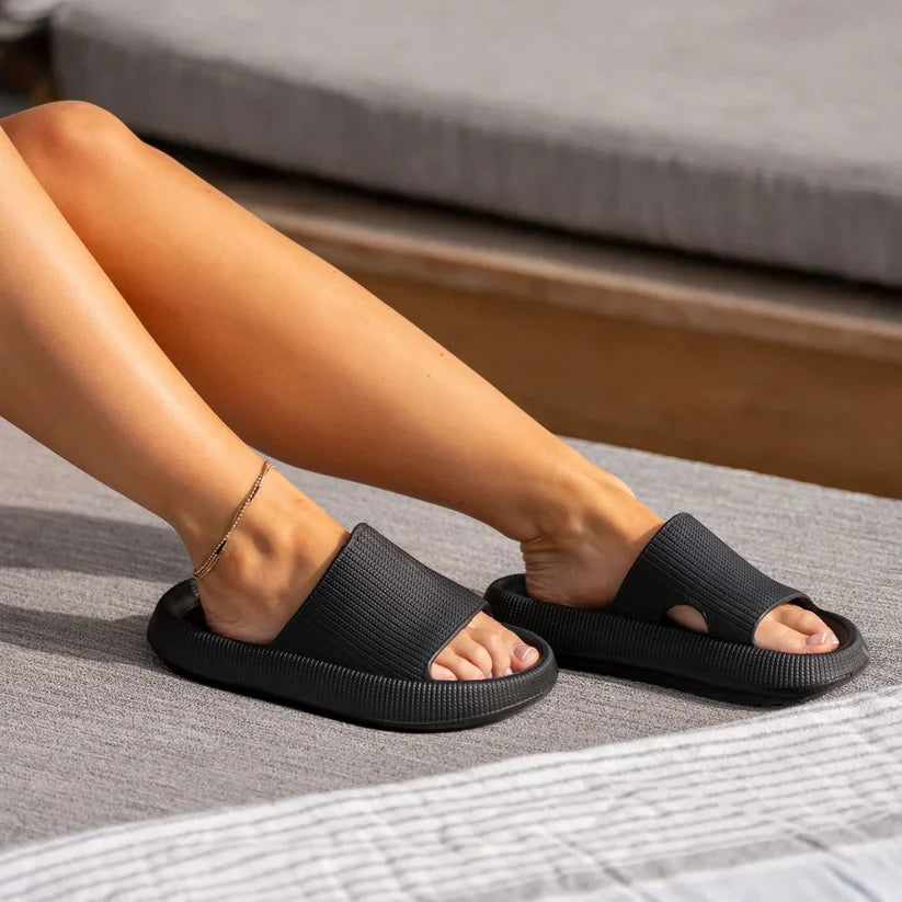 Cloudies™ Black