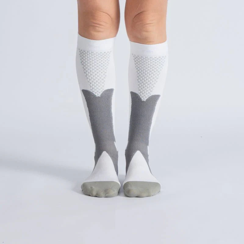 FlexRelief™ Compression Socks – White Gray